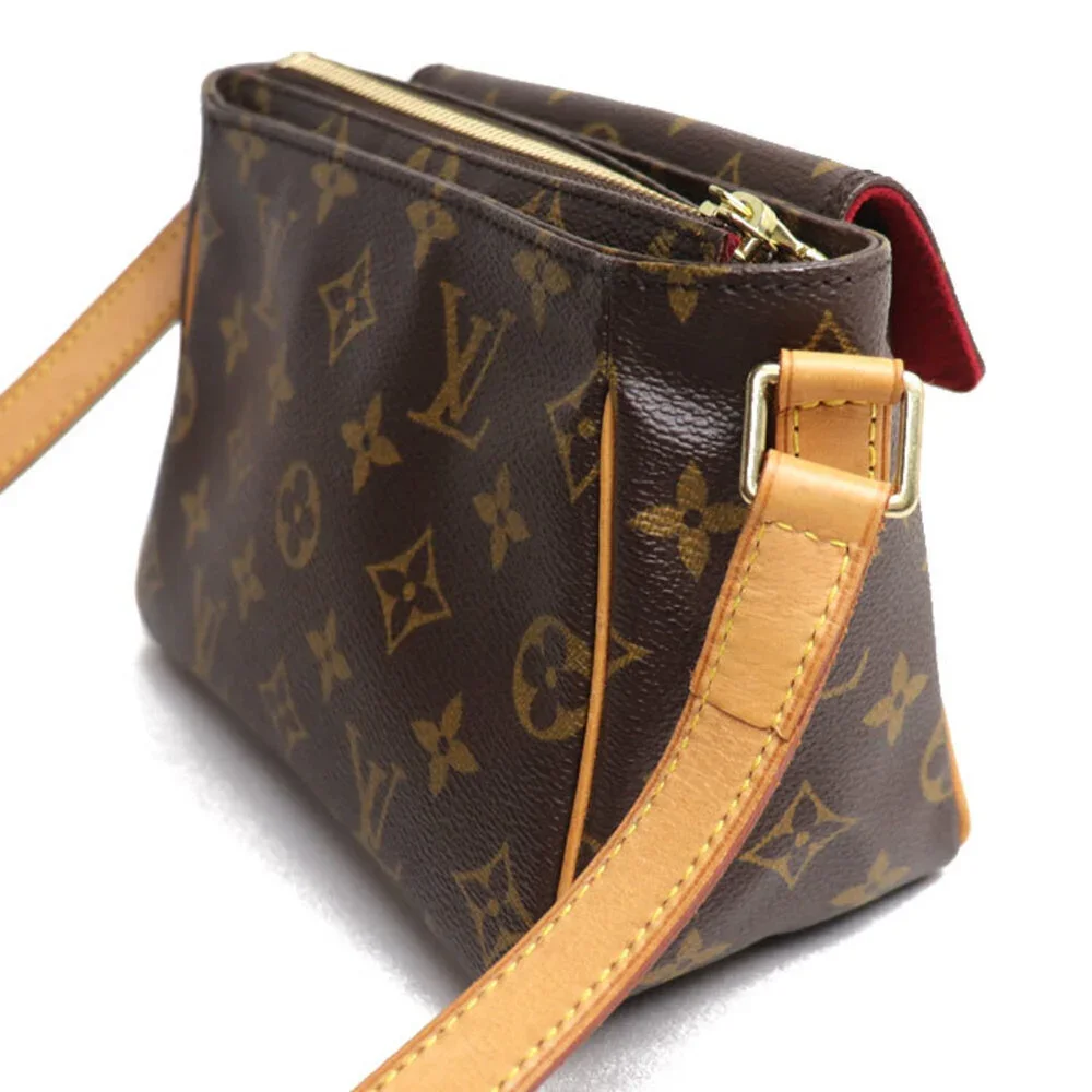 LOUIS VUITTON Brown Shoulder Bag - Picture 2 of 10